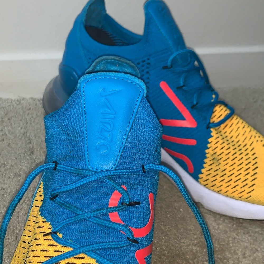 NIKE AIR MAX 270 FLYKNIT LAZER ORANGE MENS 10